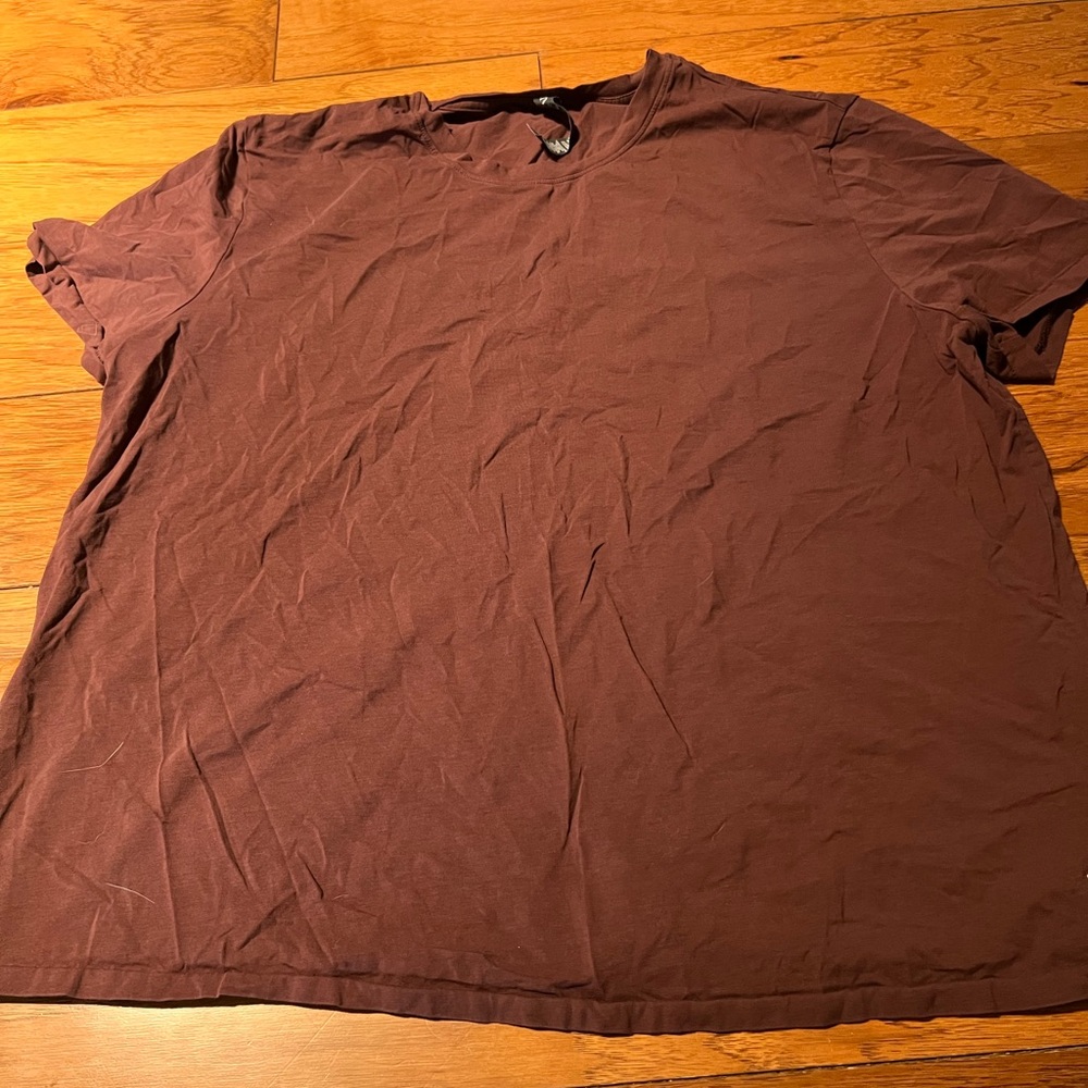 Women’s Vuori Feather Tee in Fig